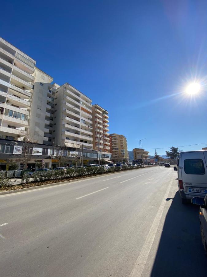 Agustin Apartament Vlora Bagian luar foto