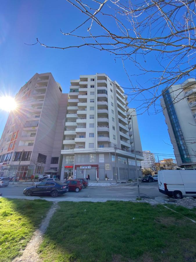 Agustin Apartament Vlora Bagian luar foto
