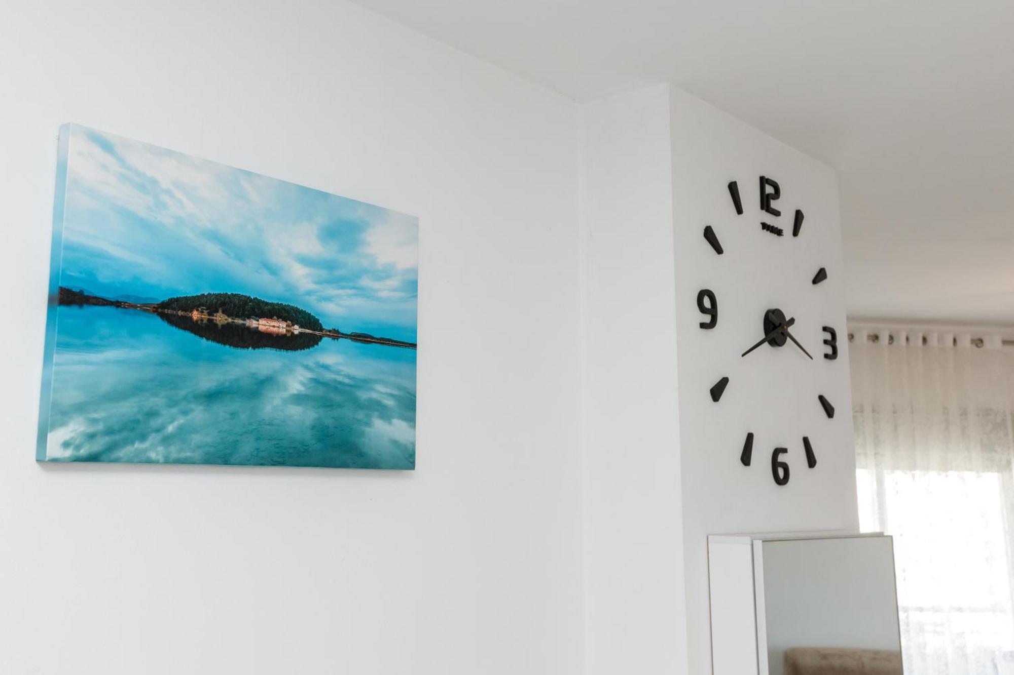 Agustin Apartament Vlora Bagian luar foto