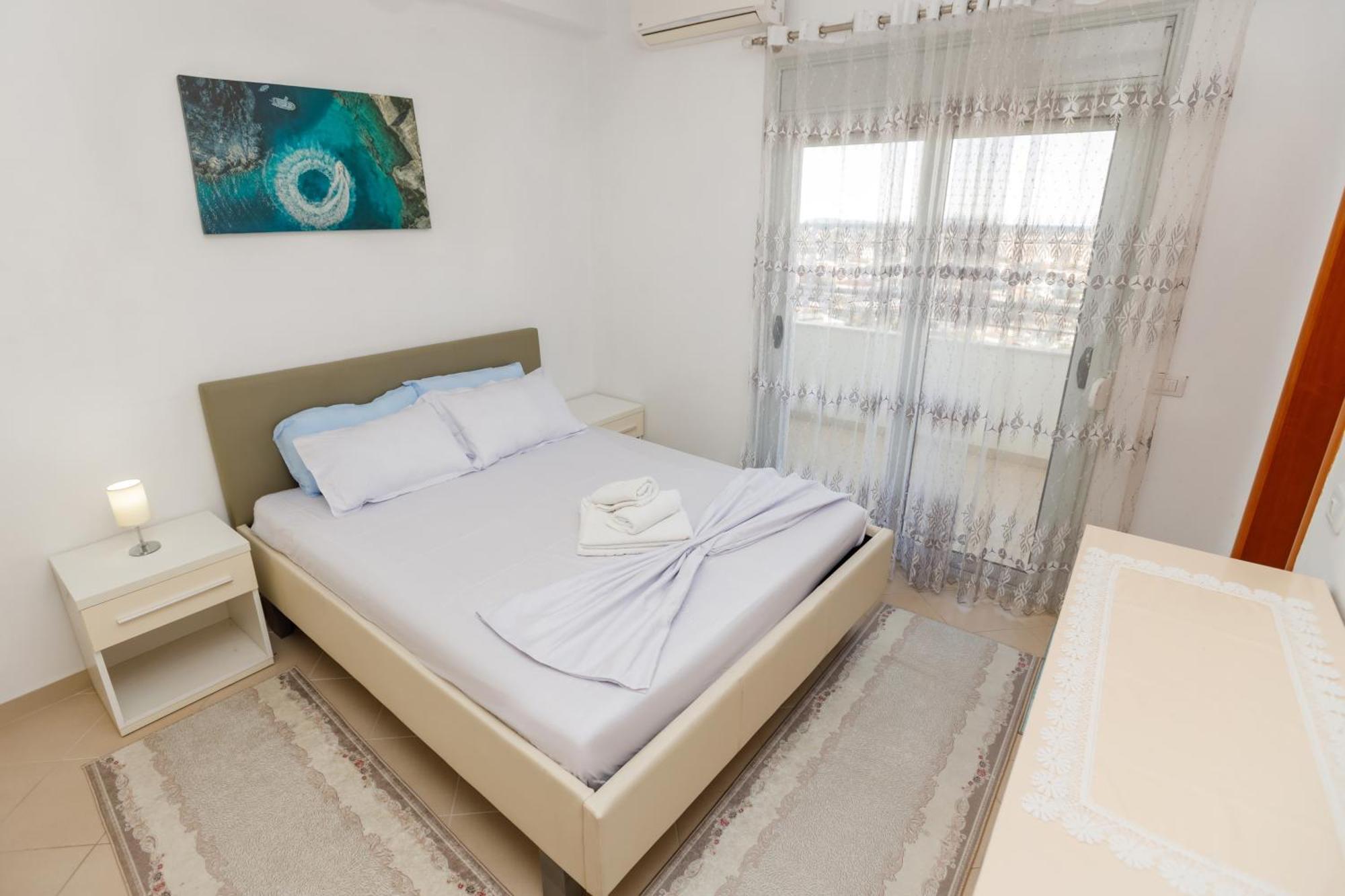 Agustin Apartament Vlora Bagian luar foto