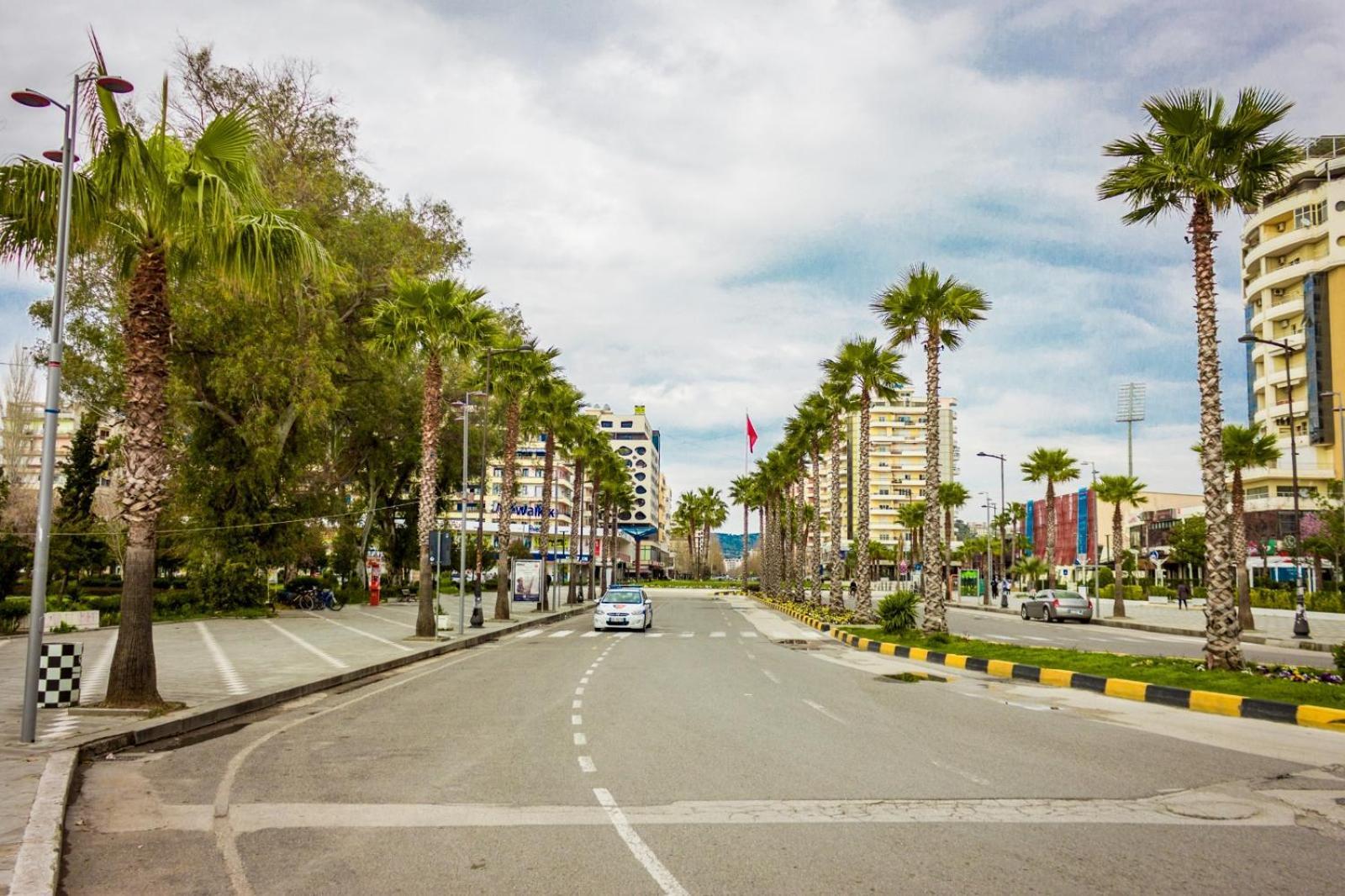 Agustin Apartament Vlora Bagian luar foto