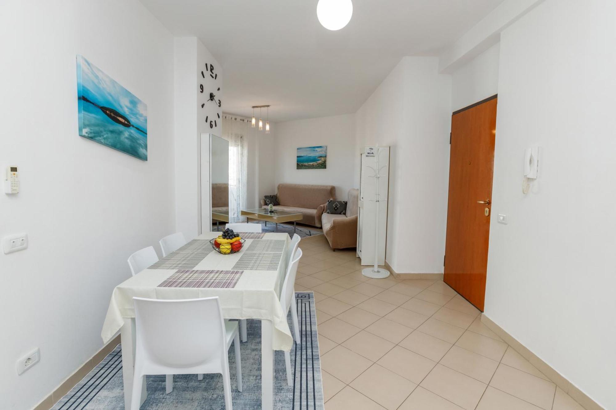 Agustin Apartament Vlora Bagian luar foto
